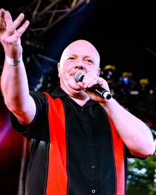 VNV Nation